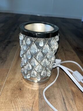 Wax warmer